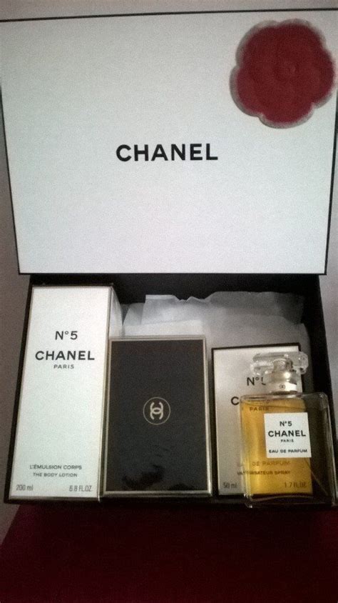 chanel no5 200ml|chanel no 5 gift set.